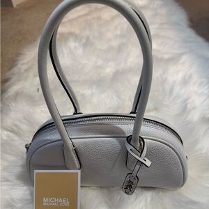 Michael Kors White Shoulder Bag